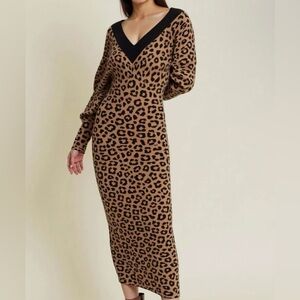 Hers & Mine Leopard Print Long Sleeve Bodycon Midi Dress NWT SIZE Small